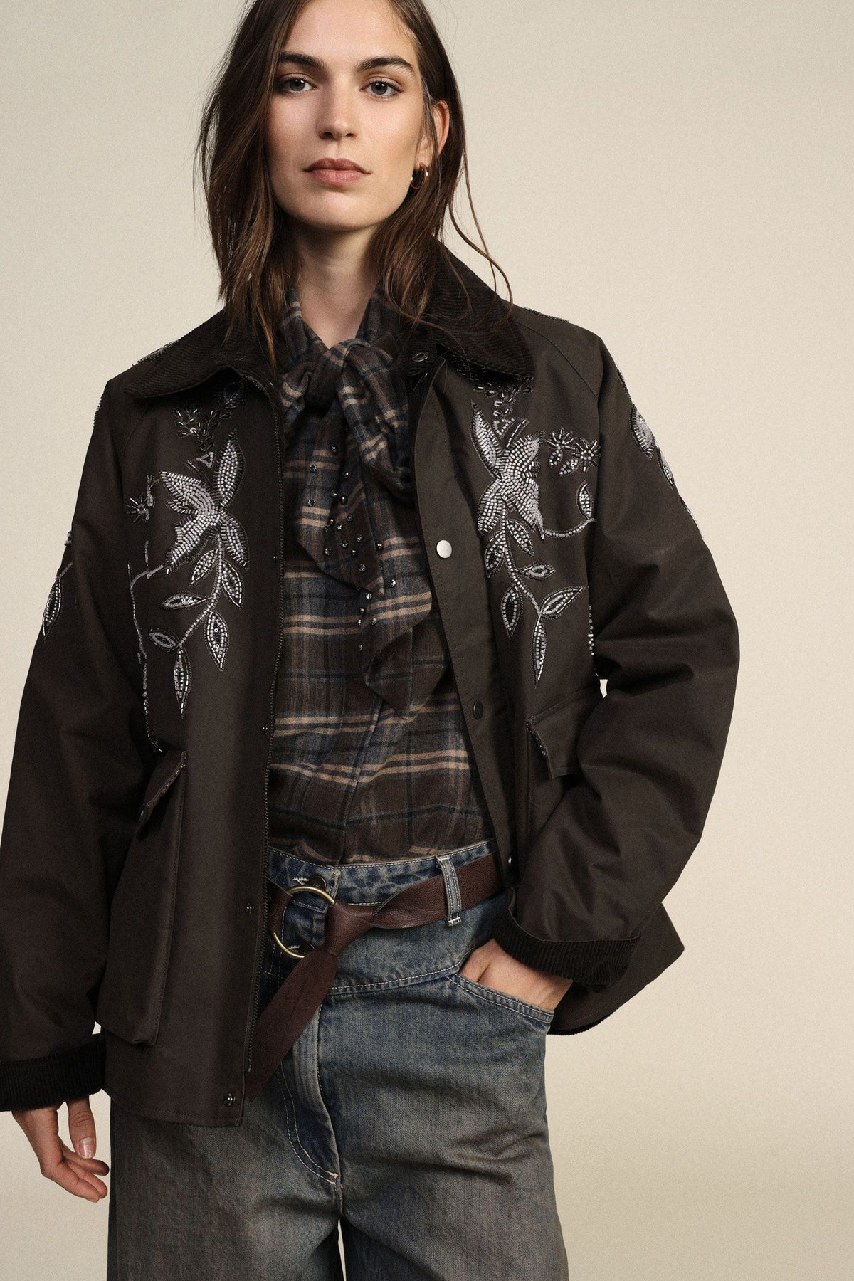 Parkas con ricamo floreale e tasche applicate - V981B012A -  DIXIE