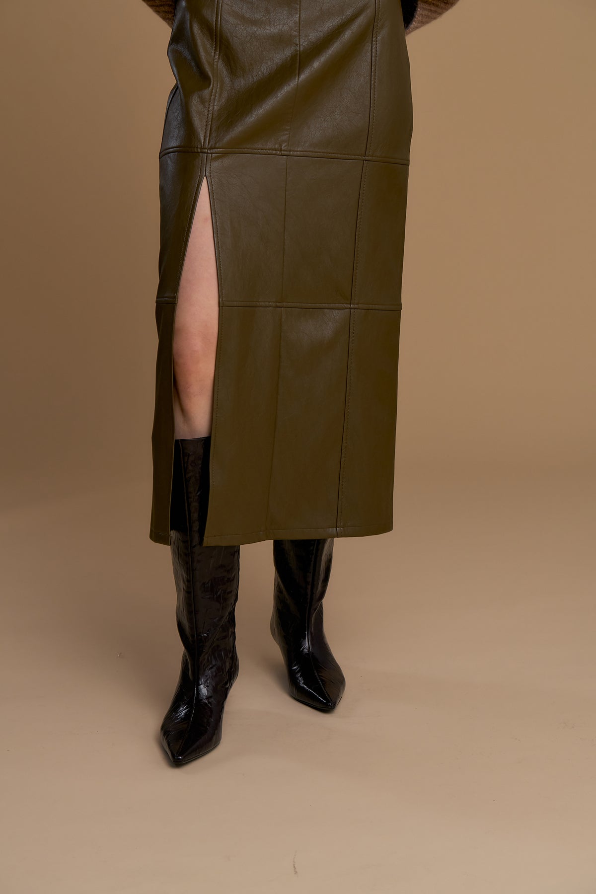 Gonna simil pelle martellata con spacco - 263ns204 - NOSECRETS
