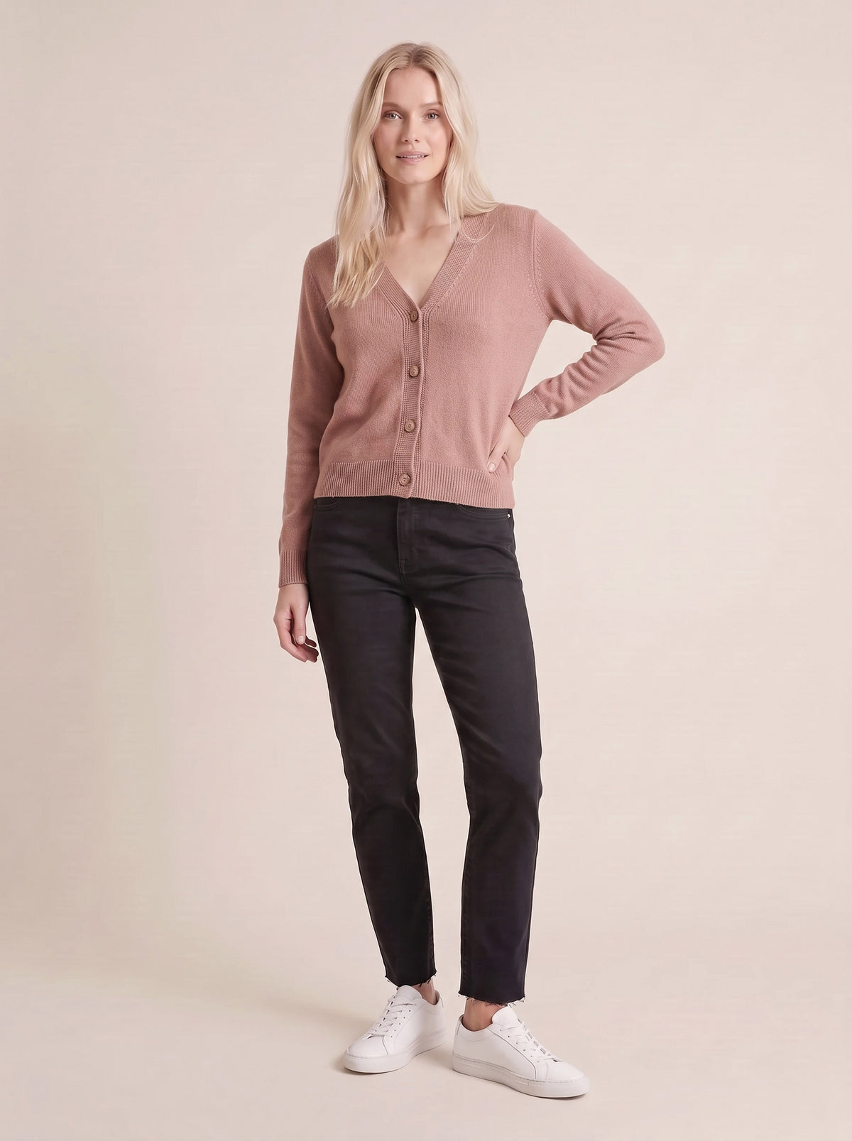Cardigan aus 100 % weicher Wolle - wf8662ai26camp - TENSION IN