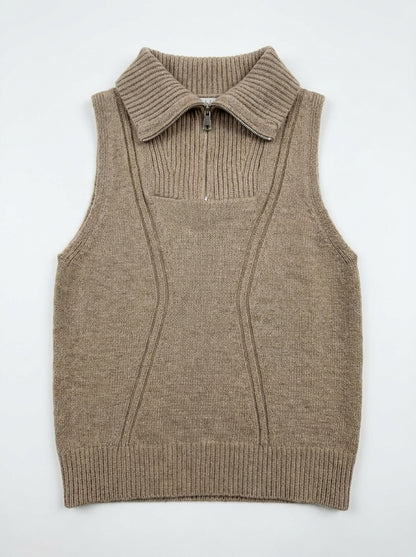 Maglia Smanicata in Misto Lana con Collo Alto Zippato e Lavorazione Sagomata - S03Y0568 - PHILIA LOFT