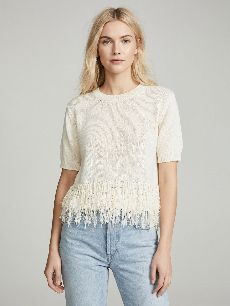 Short Sleeve Crew Neck T-Shirt With Fringe – PHILIA LOFT - V02V0022