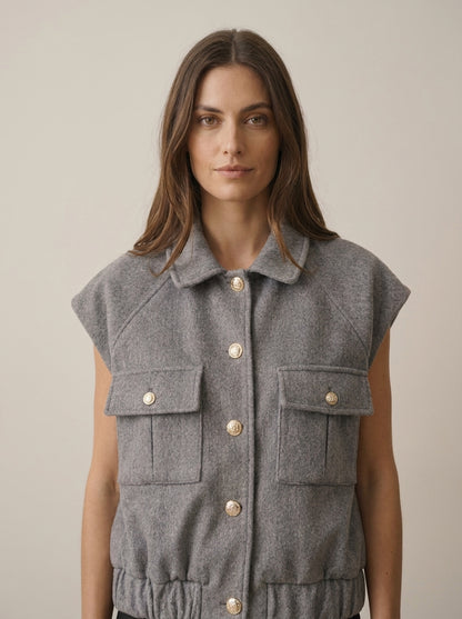 Giubbino Smanicato in Misto Lana con Bottoni Gioiello e Tasche Maxis - 27b5069ai26camp - TENSIONE IN