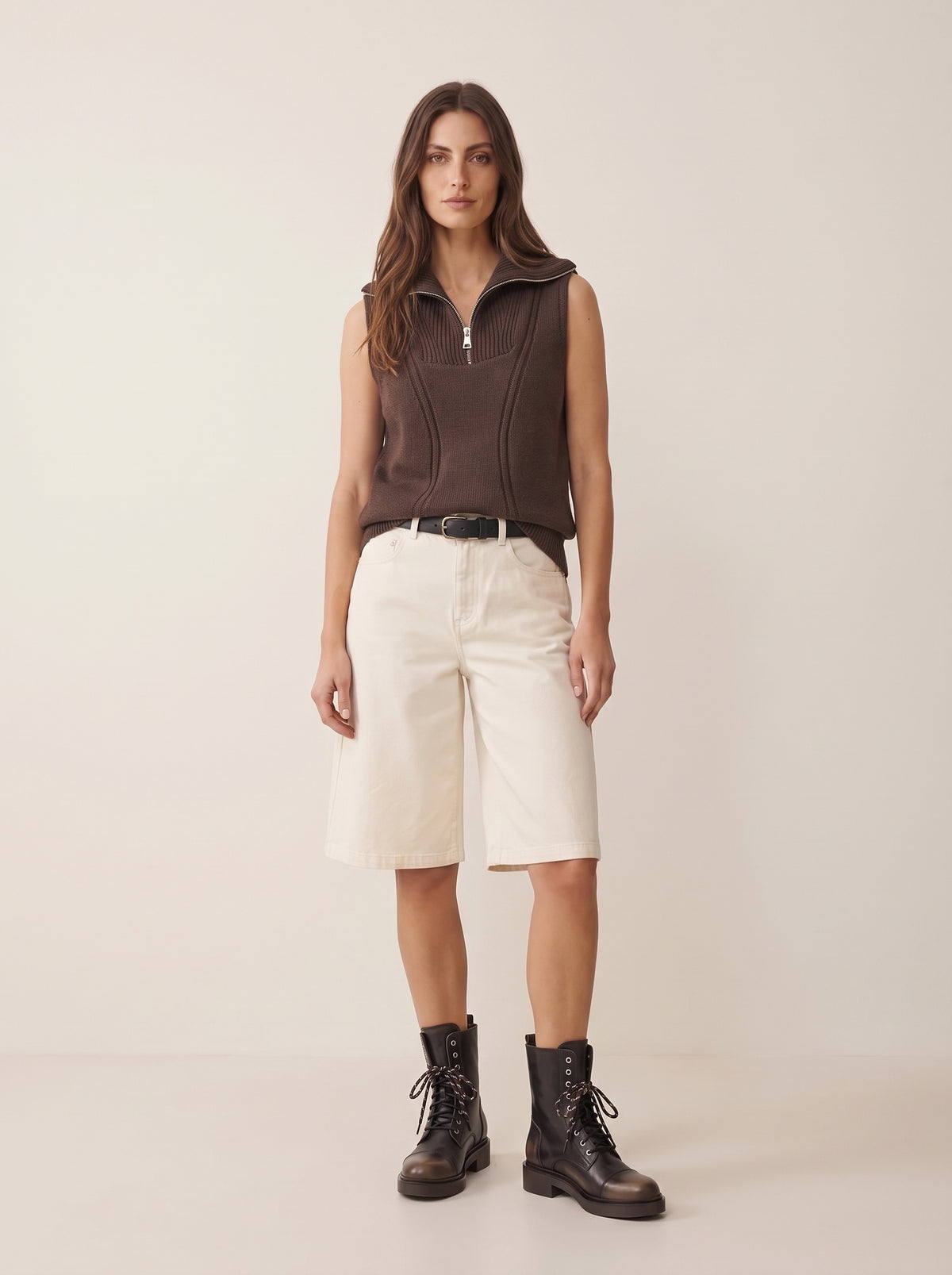Maglia Smanicata in Misto Lana con Collo Alto Zippato e Lavorazione Sagomata - S03Y0568 - PHILIA LOFT