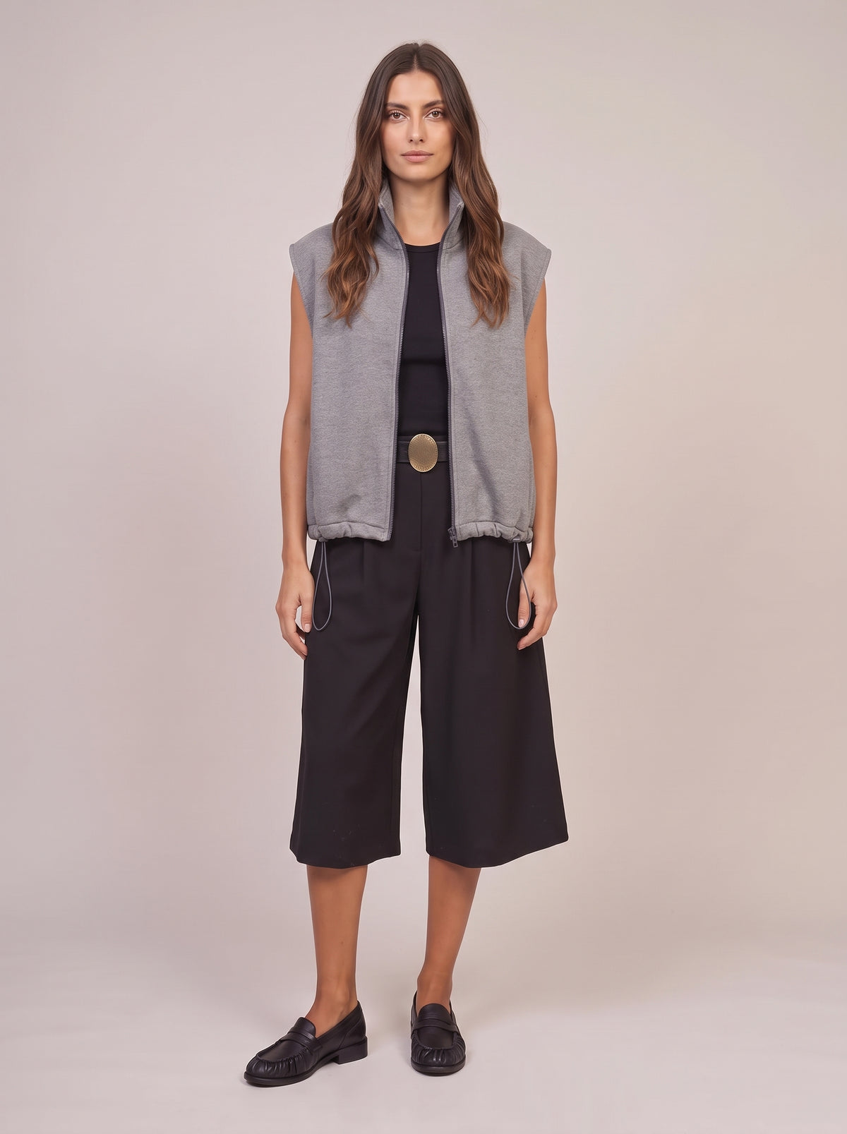 Gilet Smanicato Zippato in Misto Cotone con Collo Alto e Coulisse - r03l0674 - PHILIA LOFT