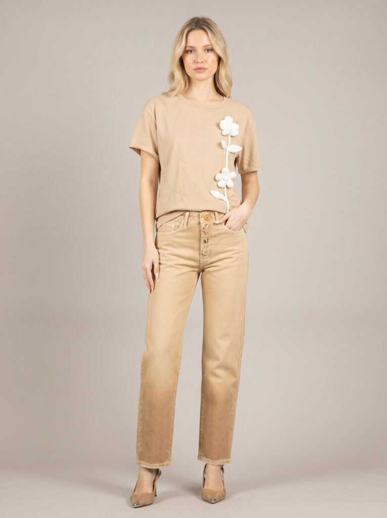 Jeans ZOE raccourci à boutons bijoux – ViCOLO