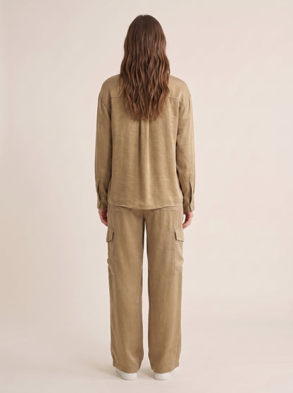 Pantaloni Cargo Wide-Leg Satinati con Tasconi - 26-4102camp - TENSIONE IN